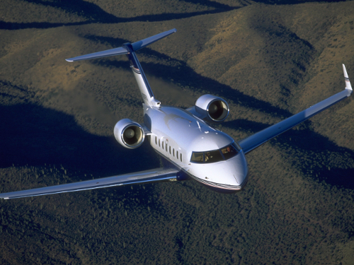 Challenger 604 Exterior