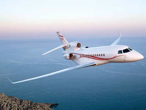 Falcon 7X exterior