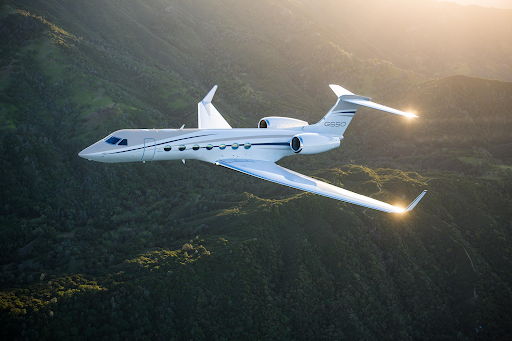 Gulfstream G550 exterior