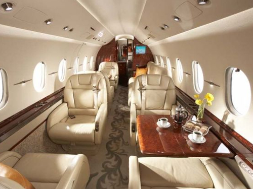 Hawker 4000 Interior