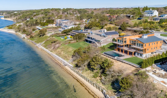 Real Estate Roundup: The Hamptons